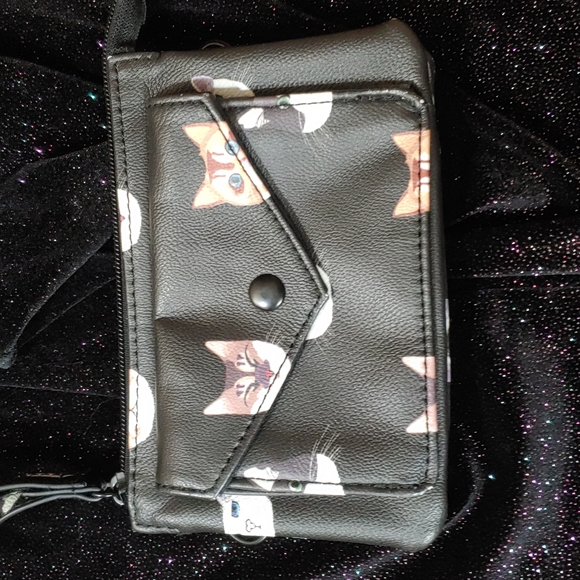 Cute Kitty Wristlet Bag - Picture 3 of 16